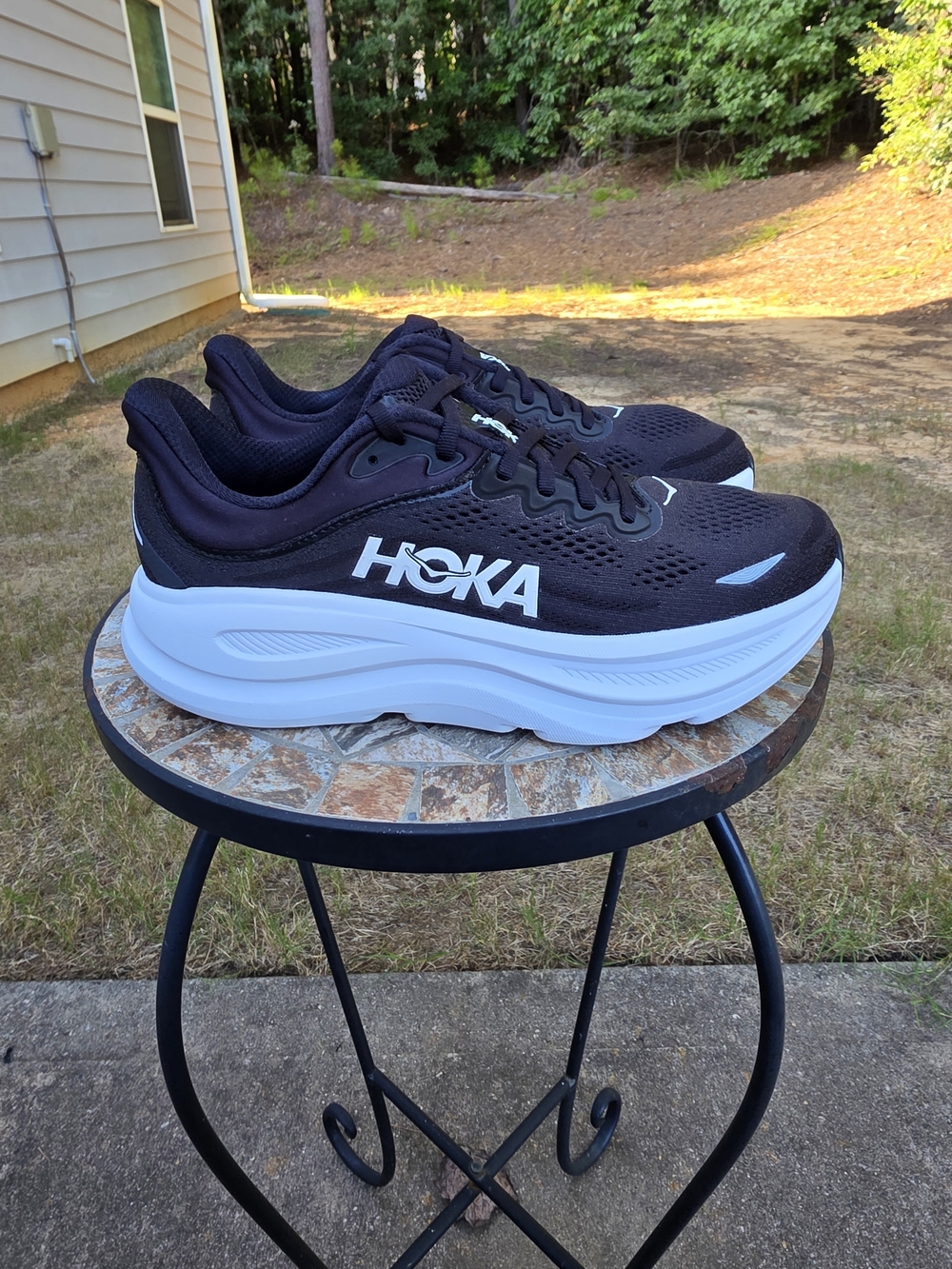 Hoka Bondi 9 1162012 BWHT Black/White Running Shoes Women's Size 9 B Worn 5x